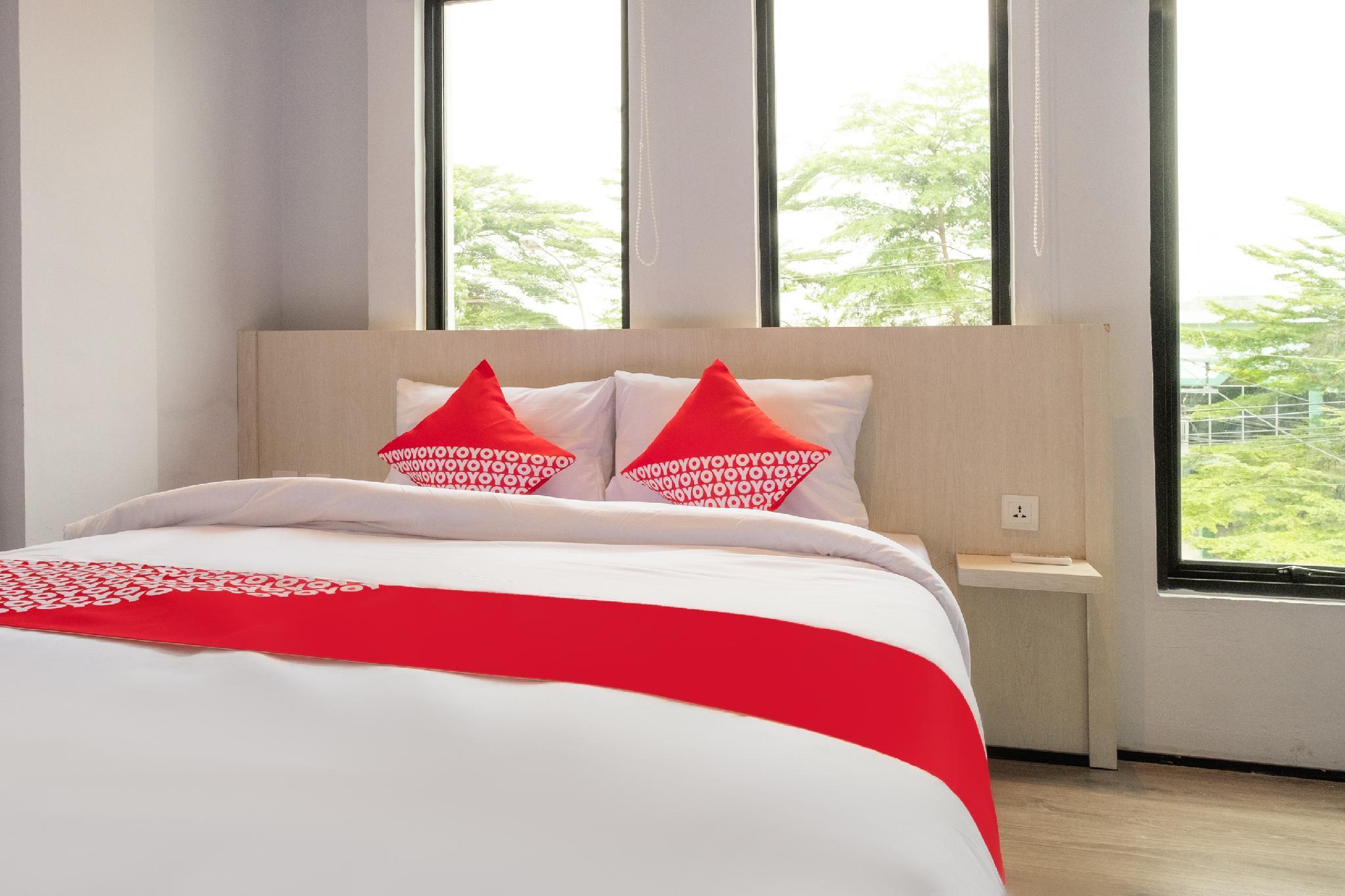 Super Oyo 3150 Theodore Homestay Medan Exteriör bild